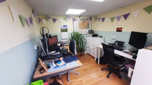 Photo 1- click for photo gallery